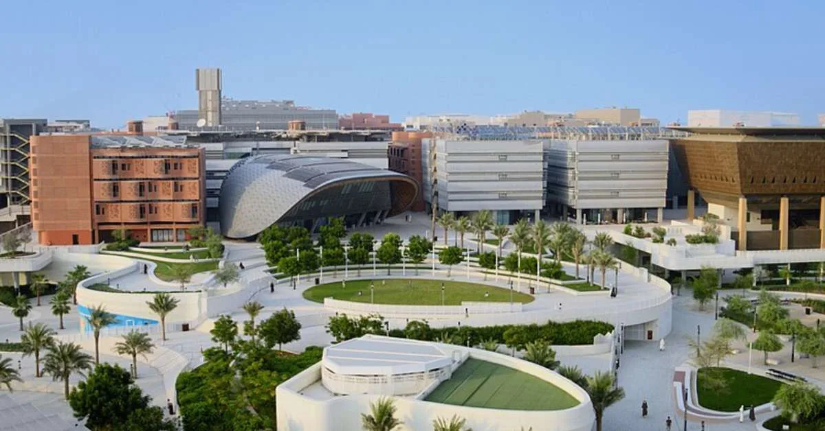 A ground-breaking sustainable urban community and a world-class business free zone and technology hub, with innovation in our DNA.